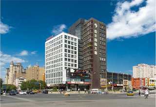 虹口區(qū)金色亮片彩虹機(jī)舞臺(tái)效果設(shè)備定制價(jià)格